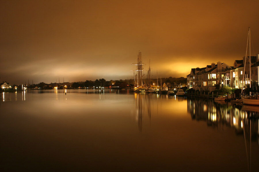 The Whaler'S Inn Mystic Bagian luar foto